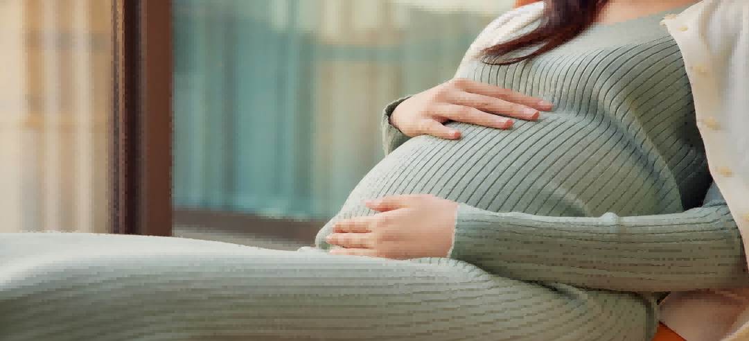 當(dāng)我問(wèn)DeepSeek,新港仿生精板適合孕婦使用么？